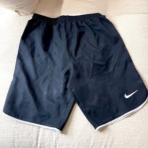 Nike shorts size YL